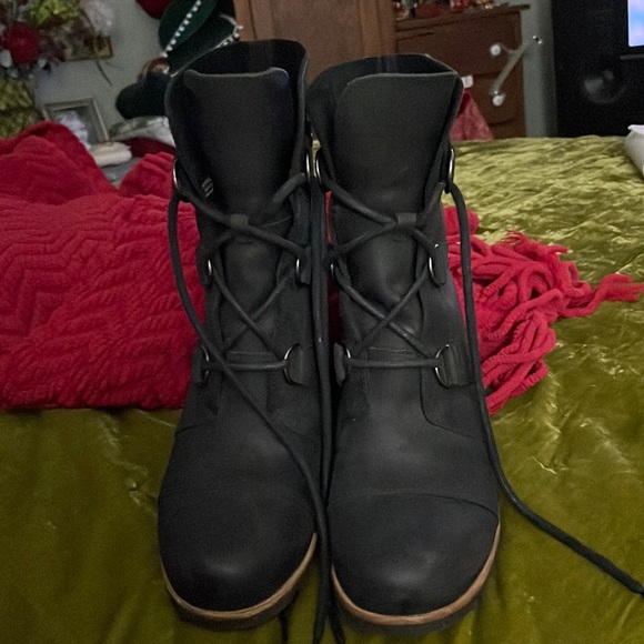 Sorel Shoes - Sorel-Joan of Arctic II